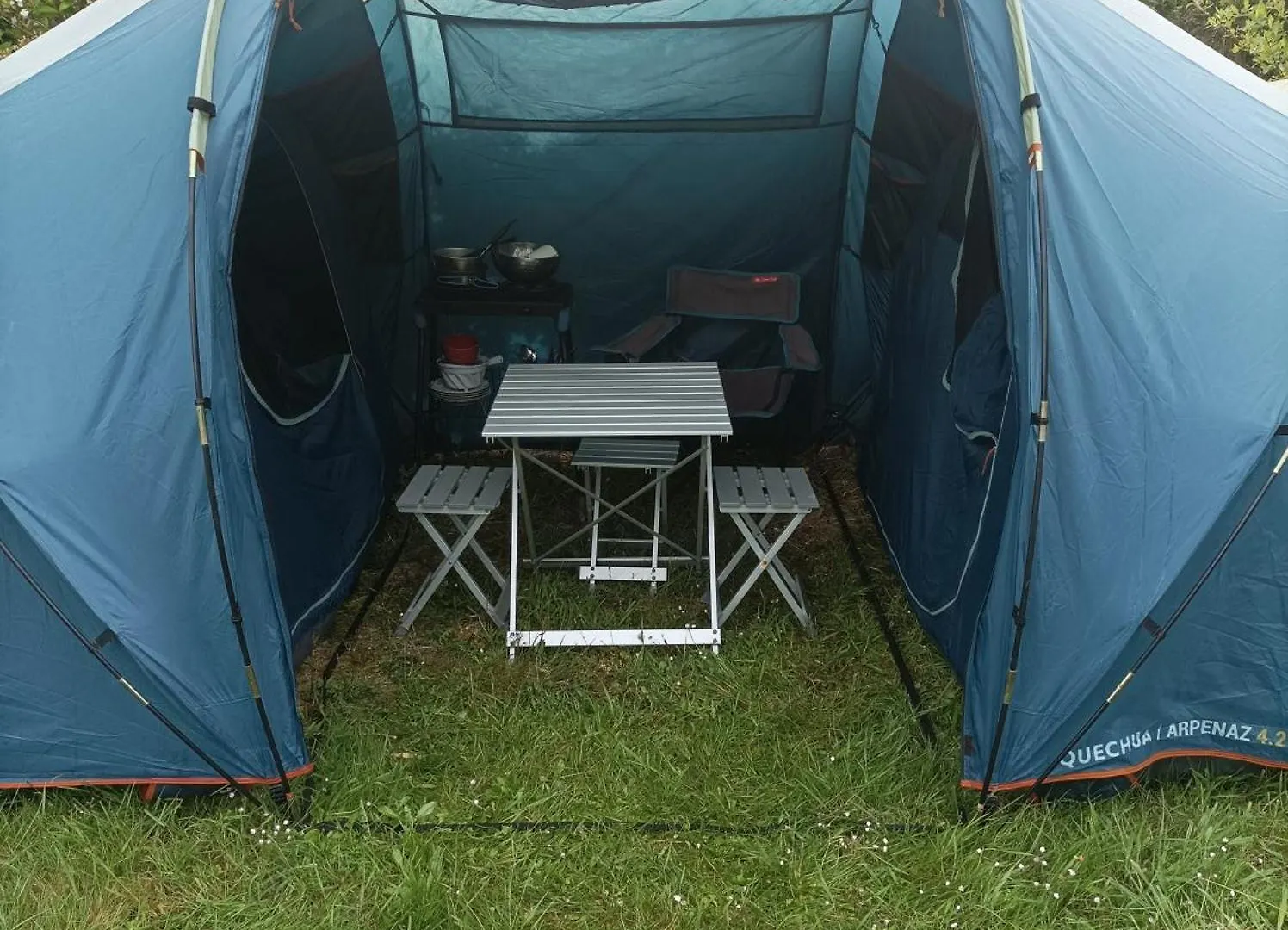 Les Hortensias Grande Tente Familiale Deux Chambres Et Sejour Vue Mer Sur Camping Nature Plestin-les-Greves 0*,  France